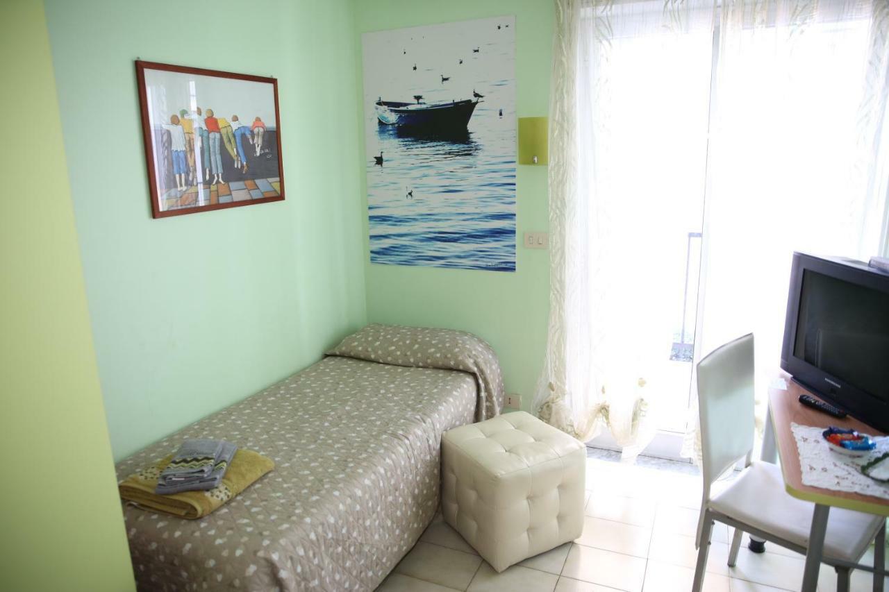 밀라초 La Casa Del Nonno B&B 외부 사진